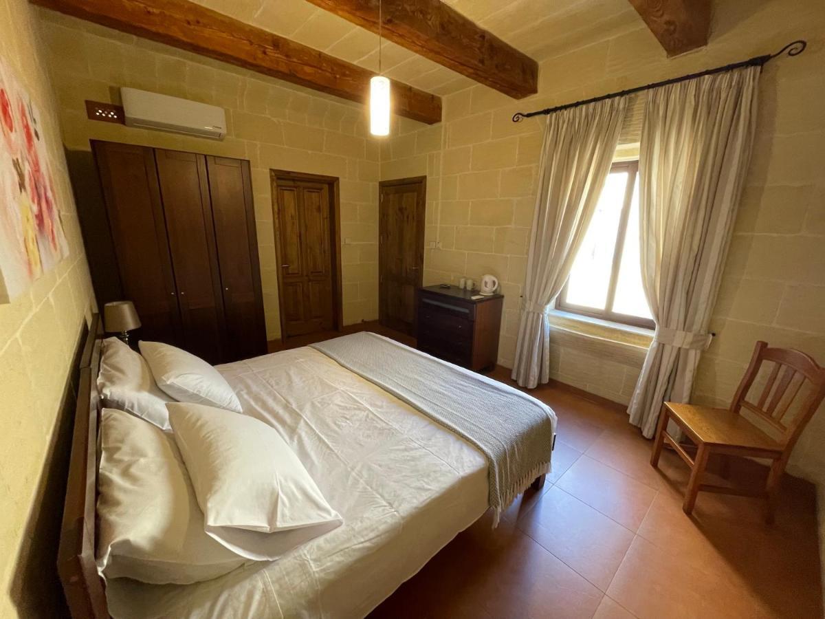 Gilju B&B Шаара Экстерьер фото